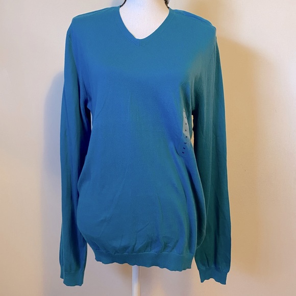 New! Gap mainstay sweater - Picture 1 of 4